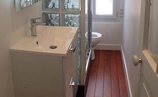 Optimiz Rénovation - Rénovation d'une sale de bain avec douche et wc dans une maison à Paris